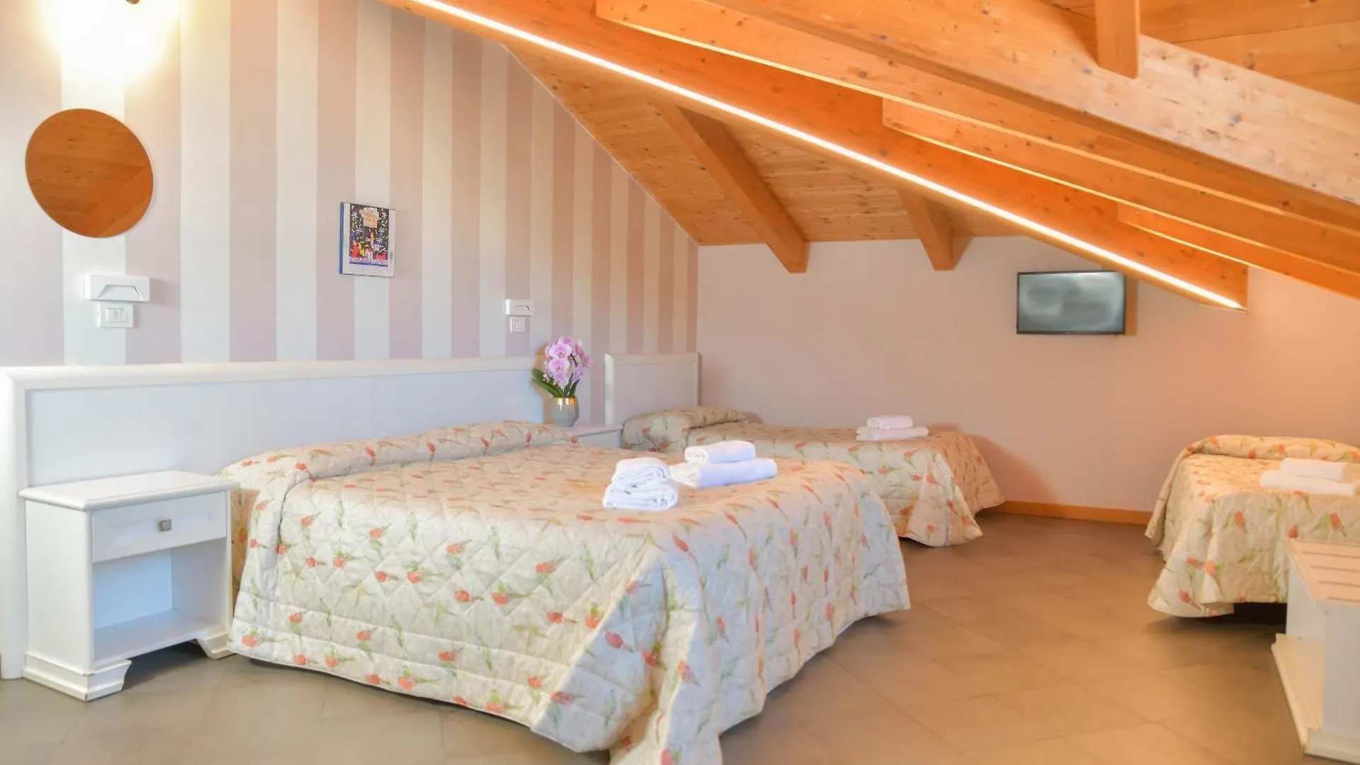 Made In Italy Hotel Bergamo Guest house